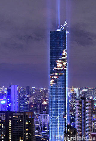 Самый высокий пиксельный фасад в Таиланде