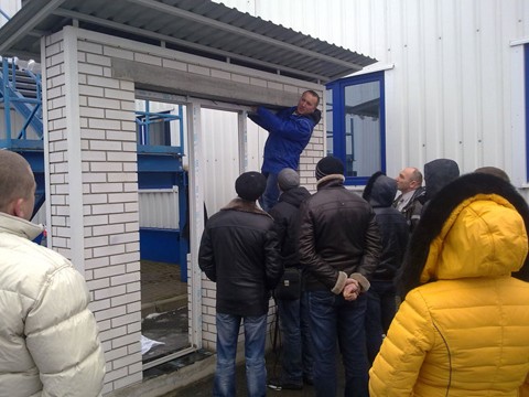 Монтажники ТМ `Сучасне Вікно` приняли участие в техническом семинаре на территории ООО `Века Украина`